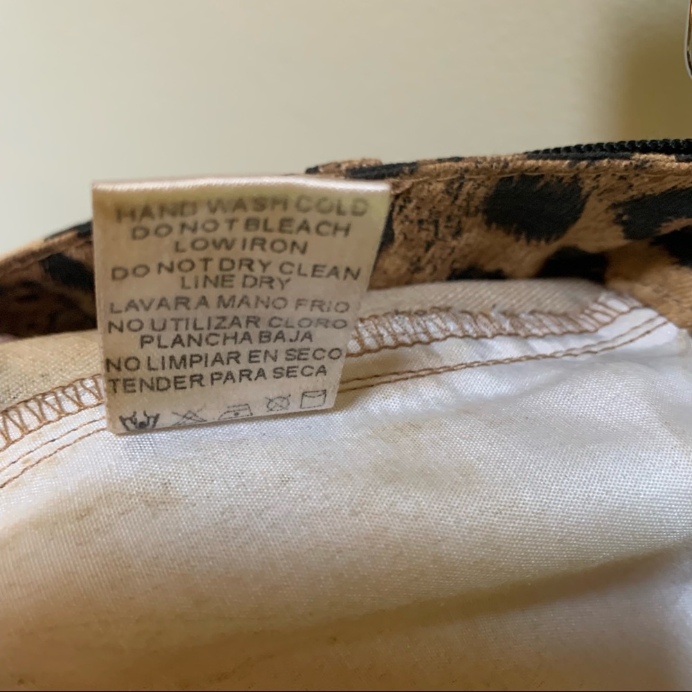36 Point 5 Cheetah Cargo Jogger Pants - Picture 6 of 8